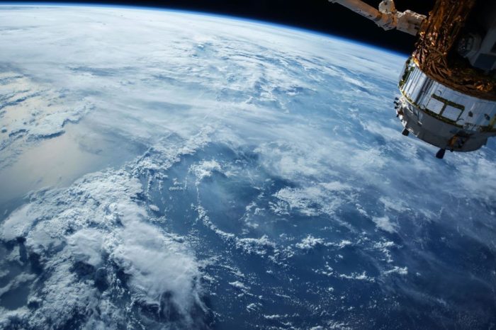 La terre vue de la station spatiale internationale. Source: PHI.ca